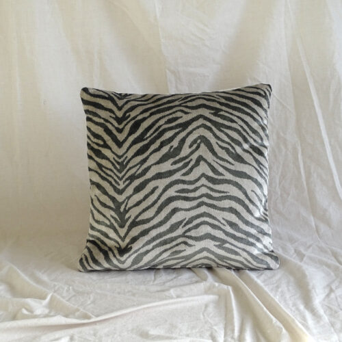 Chique sierkussen Anna in zebra print